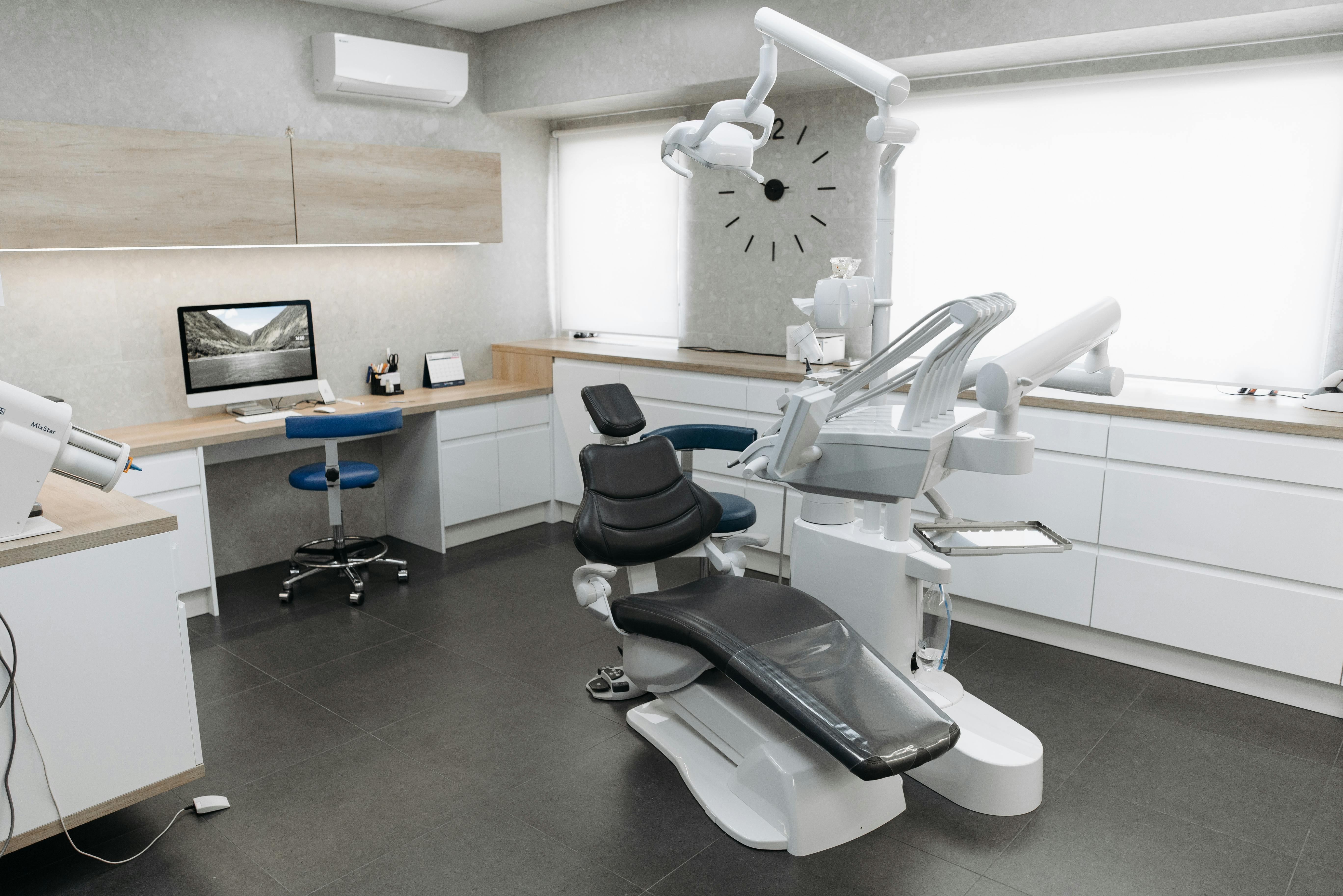 Clínica dental moderna